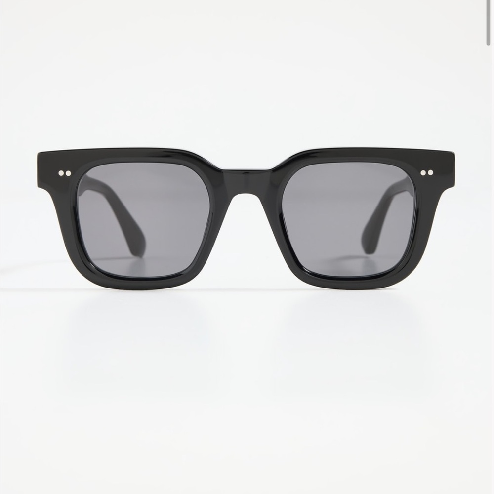 Chimi 04 black sunglasses